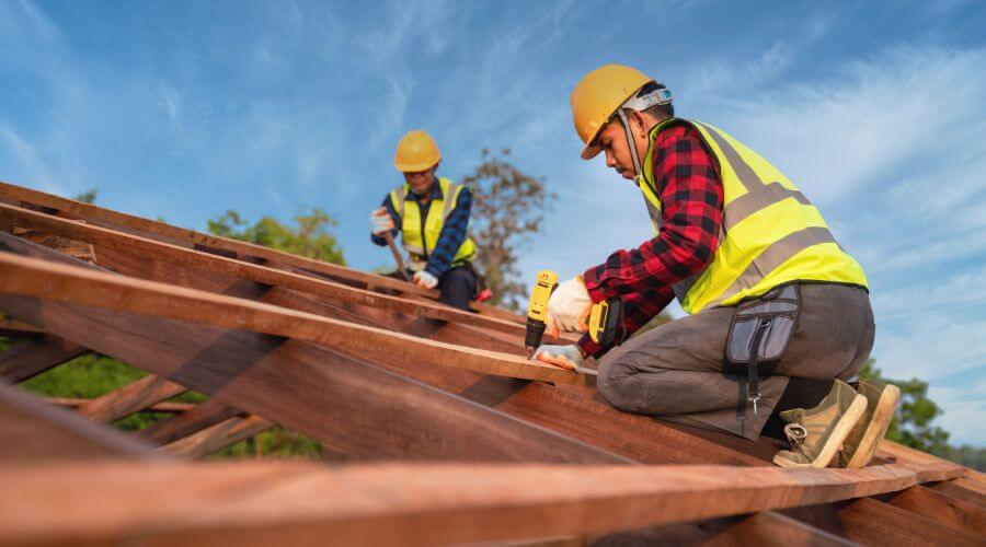Professional Flat Roofing Installation services in Castle Rock, WA